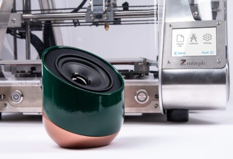 3d printer near the model