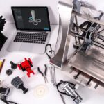 a lot of model near the 3d printer