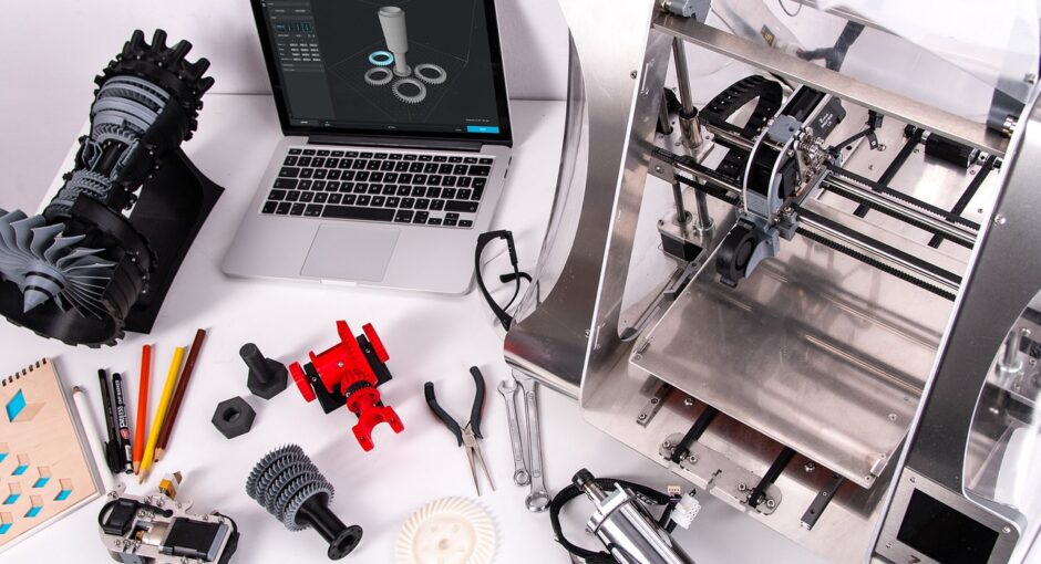 a lot of model near the 3d printer