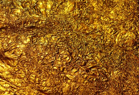 gold picture