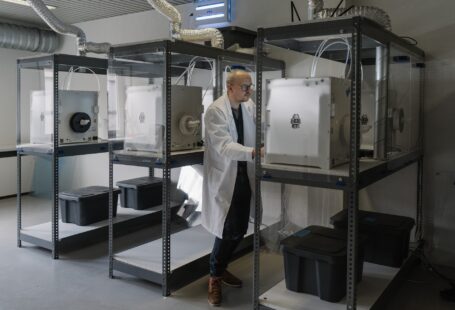 scientist working with 3d printers